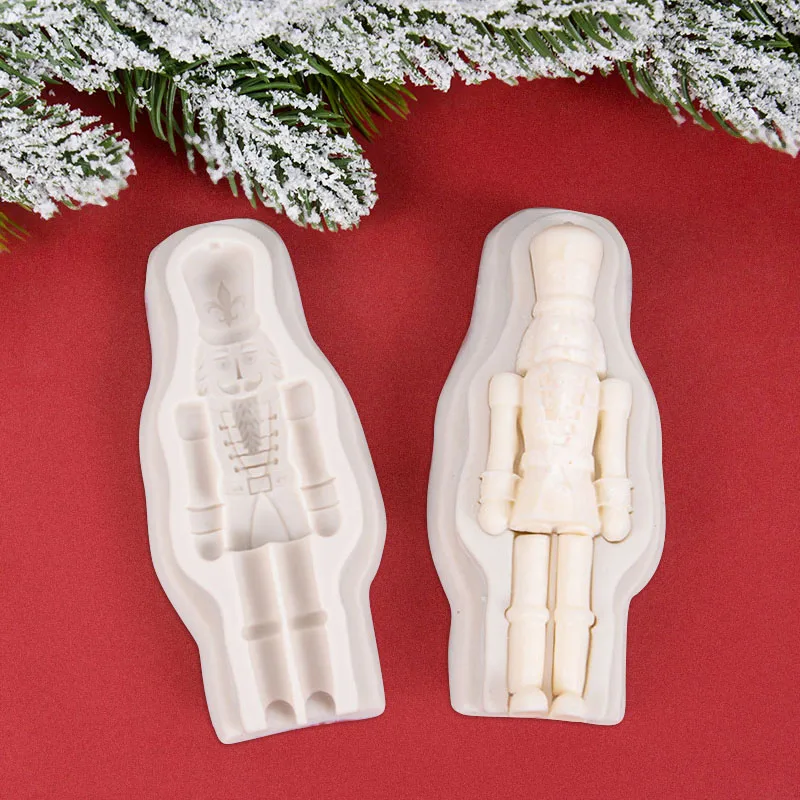 3D Christmas Soldier Silicone Fondant Cake Molds Nutcracker Soldier Cake Decorating Tools Pastry Kitchen Baking Accessories 1pcs