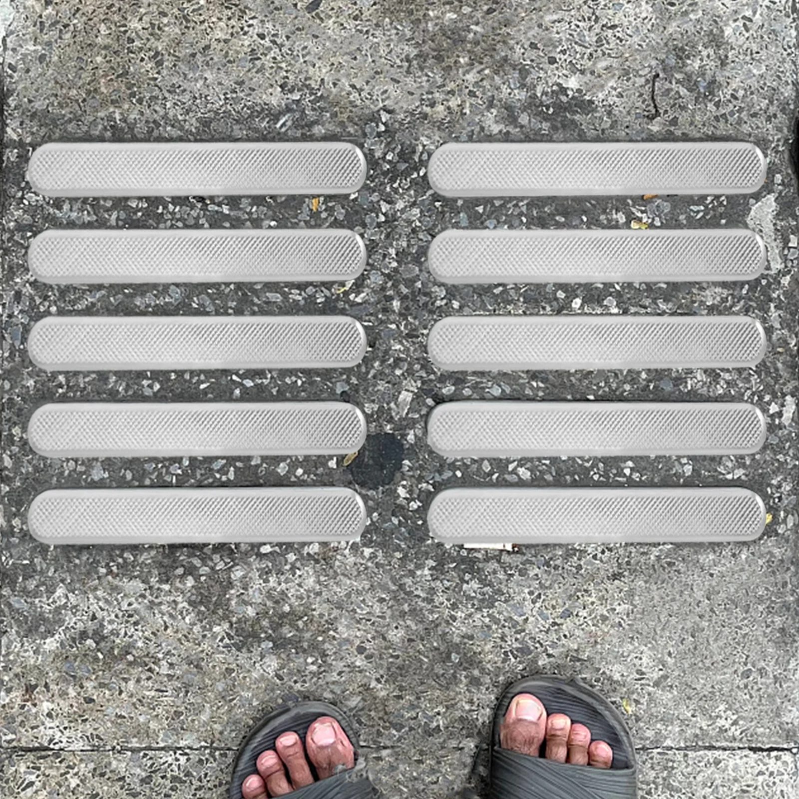 

4 шт., тактильные предупреждающие подушечки из нержавеющей стали для слепых дорожек, уличного сада, патио, прохода, тротуарной плитки, руководство безопасности