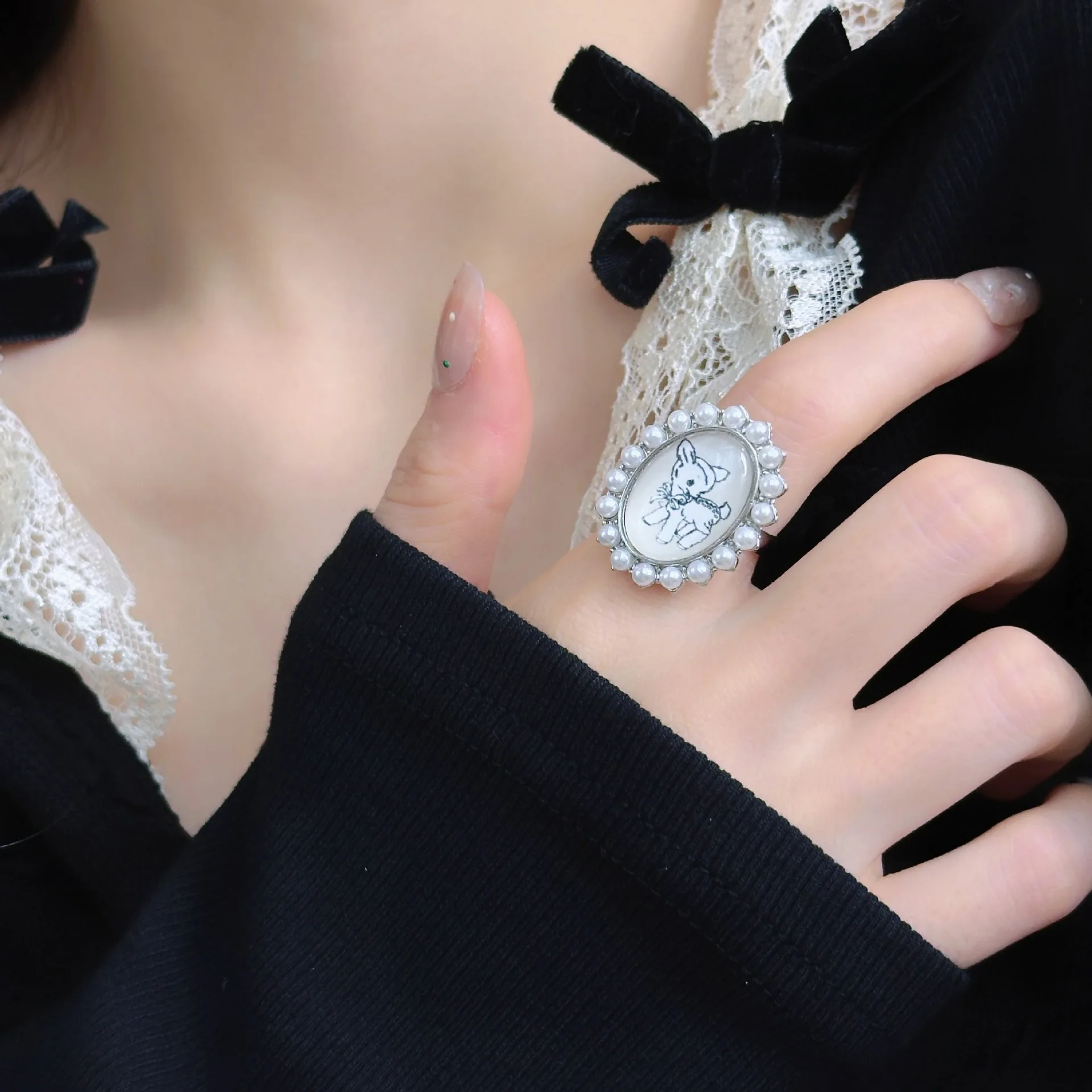 Aesthetic Shell Pearl Rings for Women Girls Zircon Flower Index Finger Ring Vintage French Jewelry Female Elegant Accessories