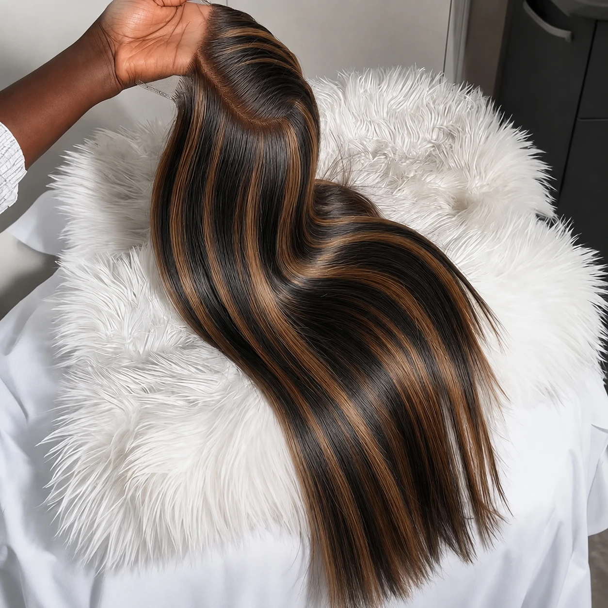 1B/30 Highlight 13x4 HD Lace Front Wigs Human Hair 30 Inch Bone Straight Brazilian Hair Wig Pre Plucked Natural Hairline with Baby Hair Ombre Balayage Black Brown Colored Lace Frontal Wig for Women