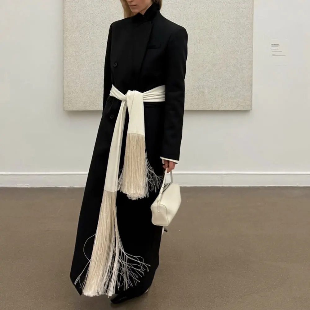 

Women's Fringe Tassel Satin Scarf Long Solid Color Waist Sash Cape Belt Fashion Elegant Tassel Long Scarf Street Chic Lady Scarf