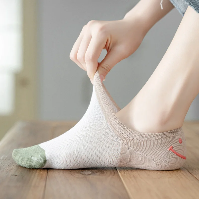 女性用通気性コットンアンクルソックス,ボートソックス,浅い口,見えない,パッチワークカラー,夏のファッション,3ペア