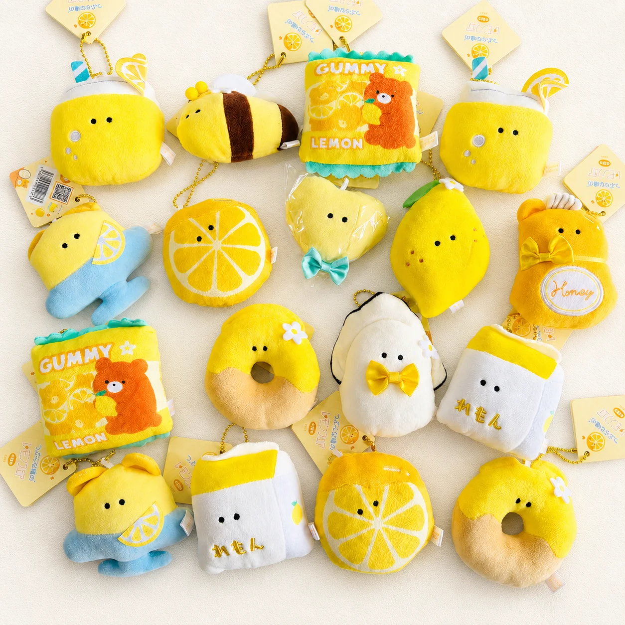 Yell 8.3cm plush Round-Eyed Lemon Fair 12 Types Soft Donut Honey Bee Lollipop Cake Mini Dessert stuffed toys BC Keychain Pendant