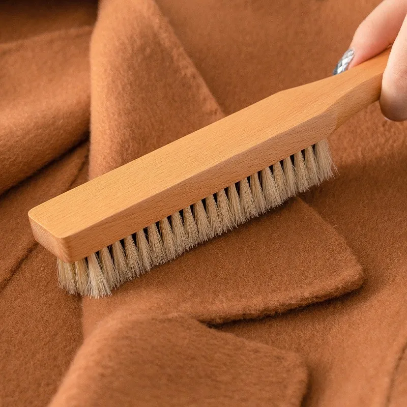 Wooden Pighair Coat Cleaning Cloth Dedusting fuzz remover With Long Handle Custom Logo Multifunctional Clothes care