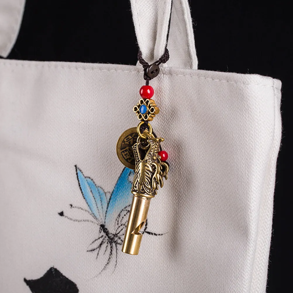 

1 шт. латунный свисток в форме головы дракона, винтажный, для экстренных ситуаций на открытом воздухе, для вызова помощи, подвеска-брелок для выживания, ретро, элегантный свисток