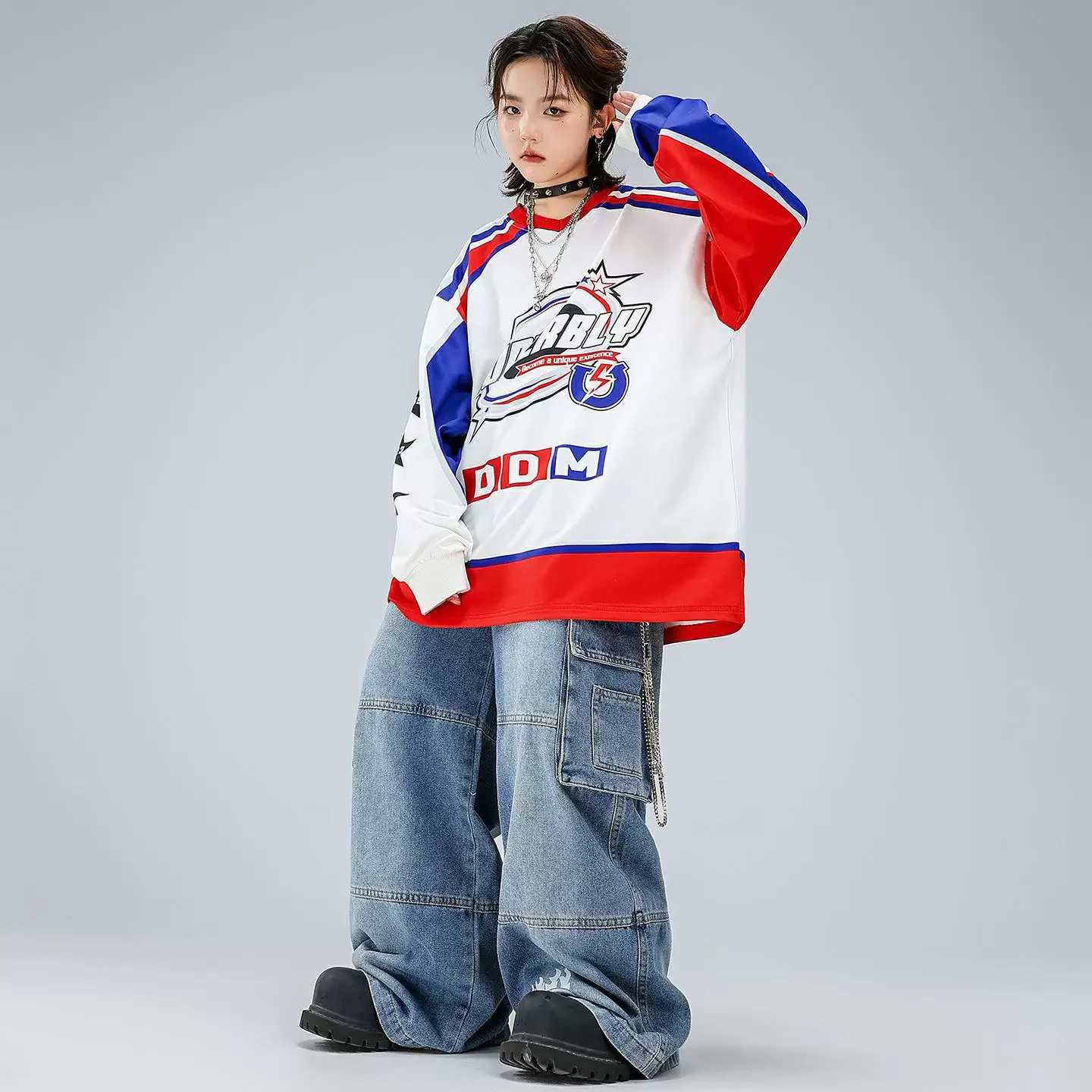 

Детские комплекты для девочек-подростков и мальчиков, уличная одежда, свободная футболка с длинными рукавами в стиле хип-хоп, джинсовые штаны, детские джинсы, спортивные костюмы, модная сценическая одежда