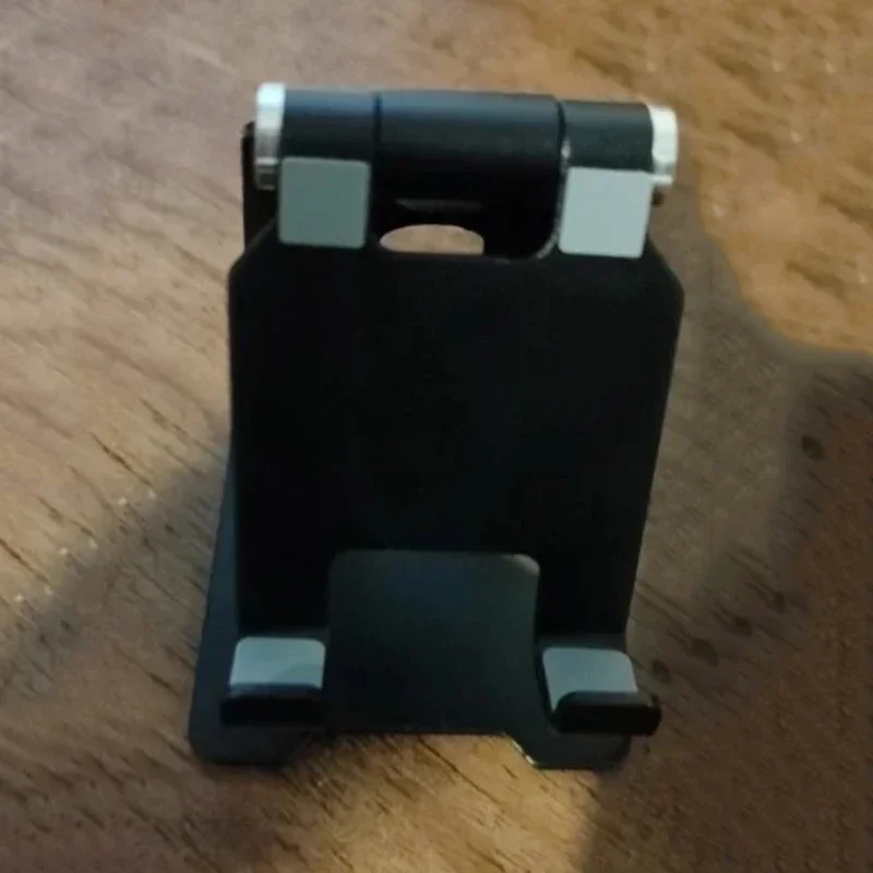 Desk Mobile Phone Holder Metal Cell Phone Holder for IPhone X XS MAX 8 7 6 12 Phone Stand Desk for Samsung S20 Xiaomi Huawei