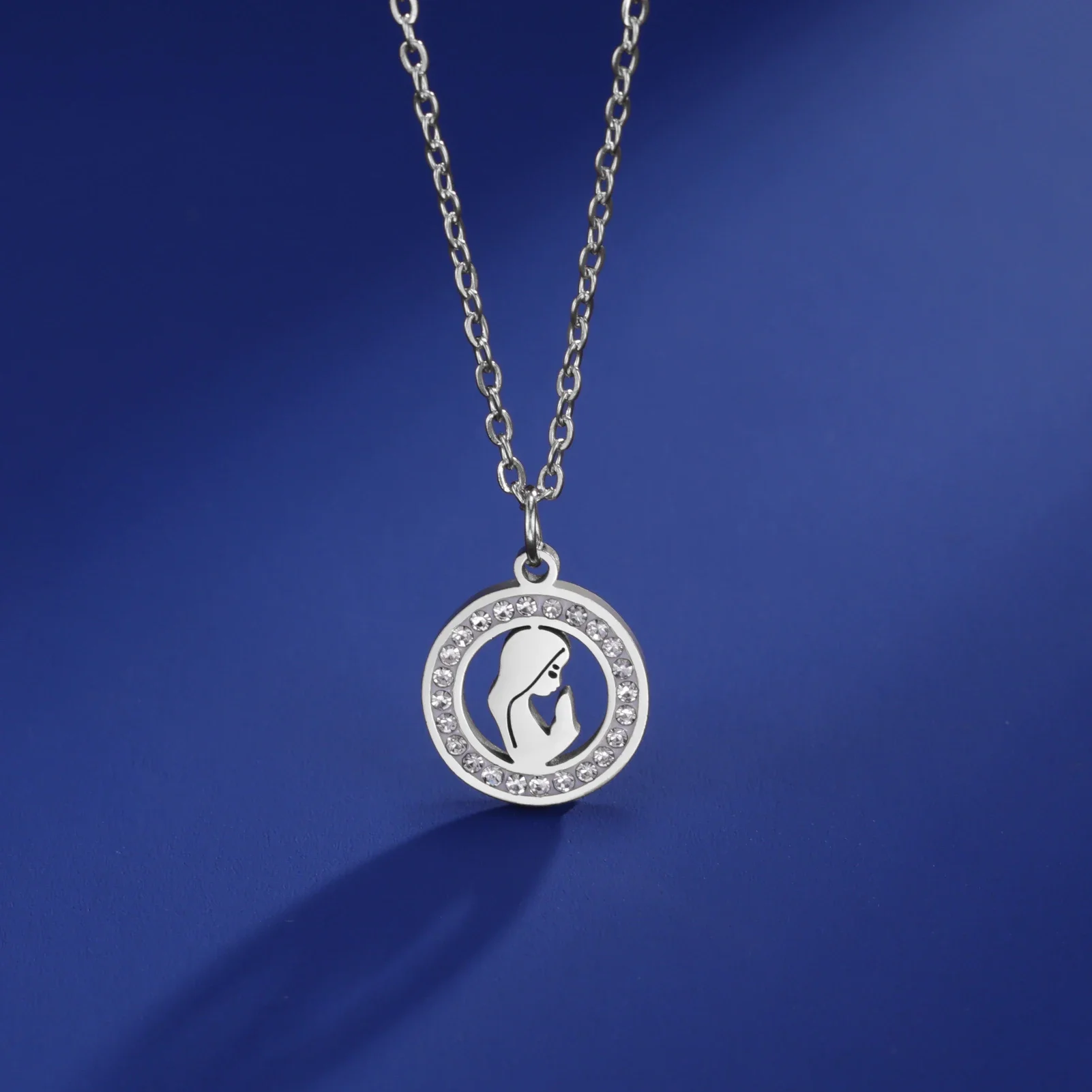 Skyrim Holy Virgin Mary Clear Zircon Necklace Stainless Steel Gold Color Chain Choker Religious Catholic Blessed Jewelry Gift