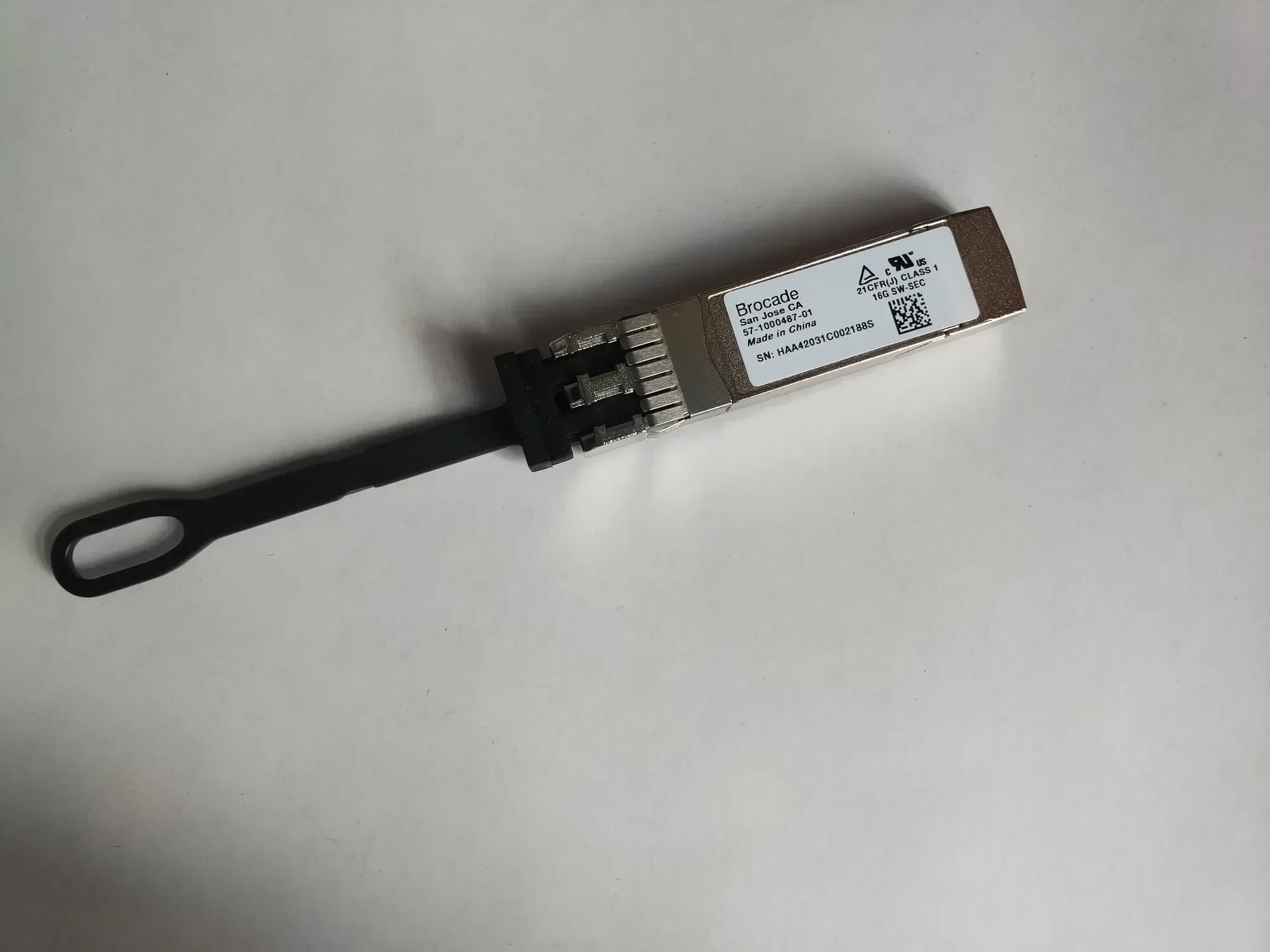 

57-1000487-01 Brocade sfp+ 16gb Fiber Switch SWL XBR-000192 193 16G-SW-SEC 16G FC SFP 850NM 100M 16g Fiber Port Switch