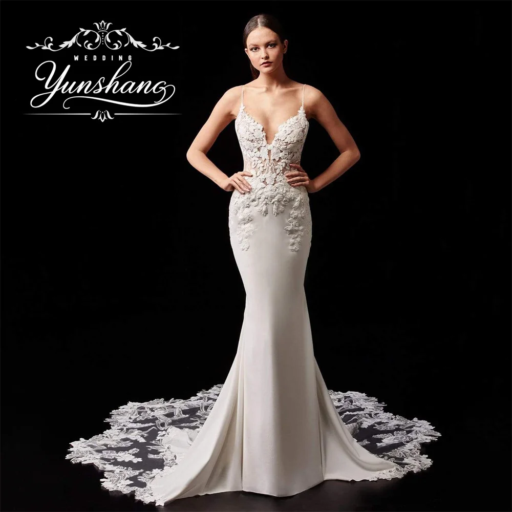 YunShang personalizado Spagetti Strap Sweep Train sirena vestido de novia sin mangas espalda descubierta encaje bordado apliques cuello en V nuevo