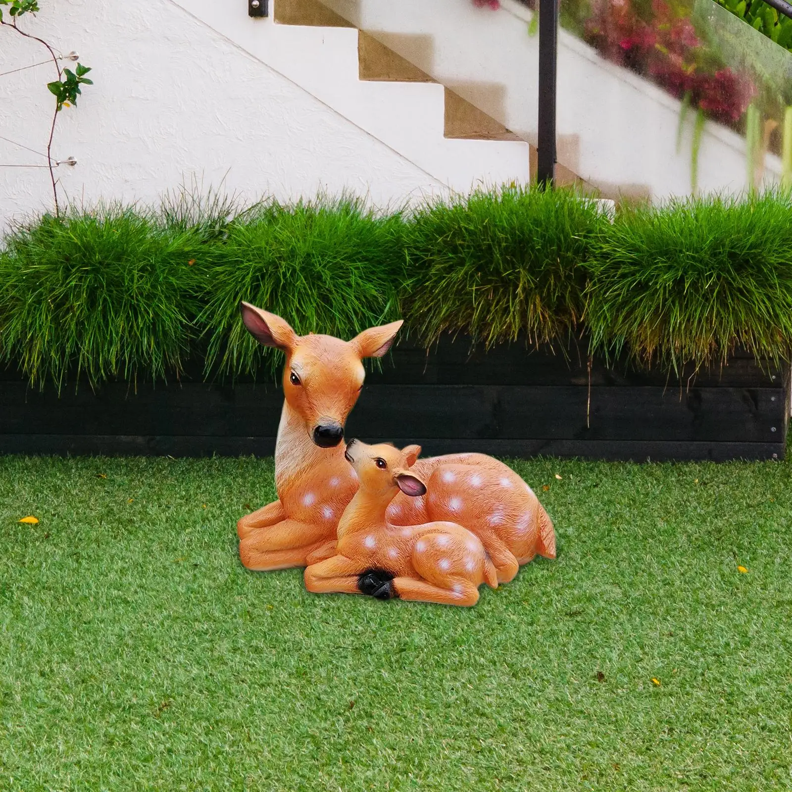 Garden Deer Statue Art Crafts Weatherproof Simulation Mother