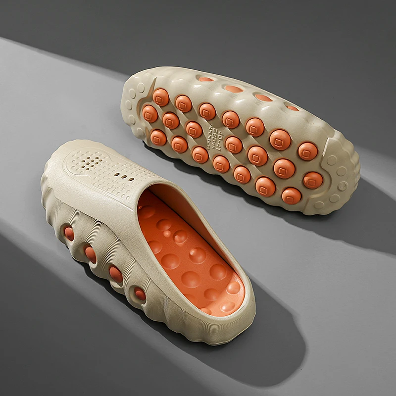Extra large men's and women's lightweight foot massage slippers outdoor fashionable casual sports couple fashionable beach shoes