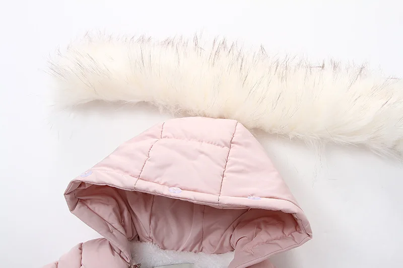 AYNIGIELL 2024 Winter Neugeborenen Verdickung Overall Integrierte Wolle Mit Kapuze Unten Strampler Baby Jungen und Mädchen Warme Schneefeste Overalls – Detail 24