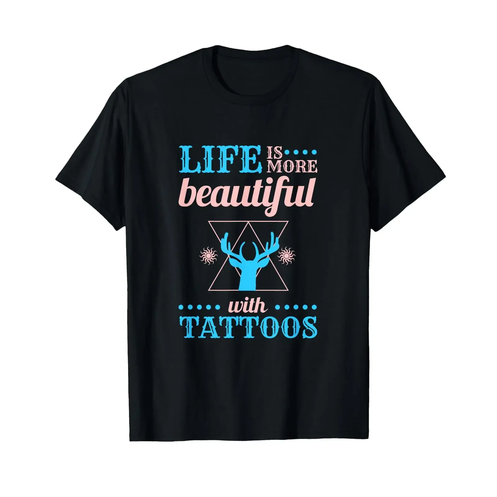 Camiseta vintage con estampado de tatuajes para amantes de los tatuajes, con la frase 'El vida es más bella con tatuajes', estilo streetwear, ligeramente desgastada, para uso diario.