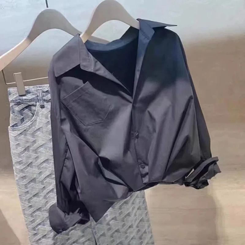 

French Chic Unique Light Mature Tops Niche Light Luxury Foreign Style Fashion Age-reducing and Slimming Black Shirts for Autumn