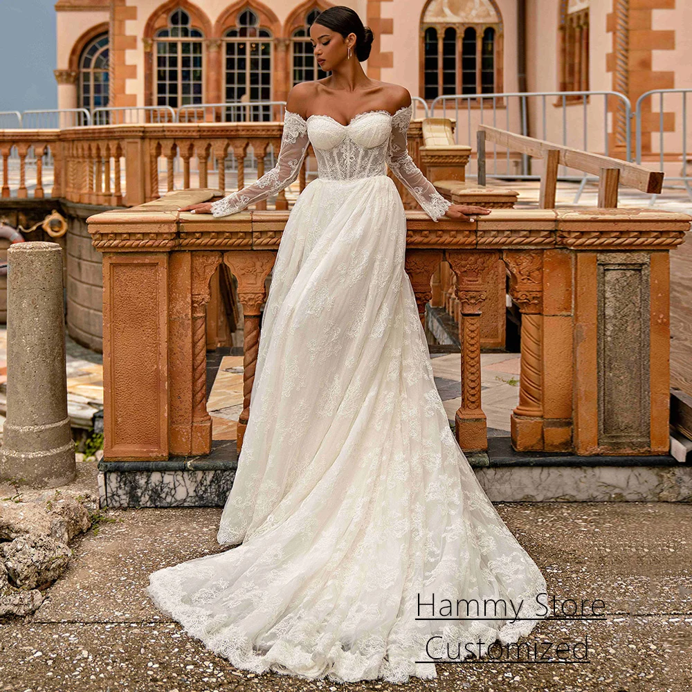 

Saudi Arabic Wedding Dress Customized Sweetheart Long Sleeves See Through Back Zipper Buttons Sweep Train Bridal Gown