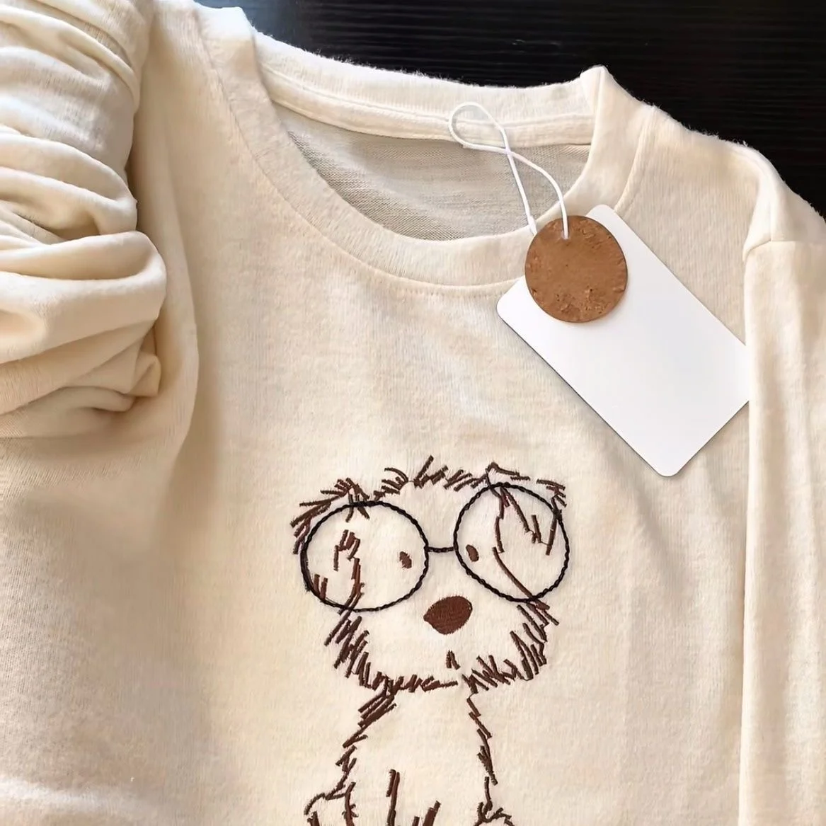 Cute Cartoon Style Well-behaved German Velvet Embroidered Glasses Dog Loose Base Top Women's Fashion Autumn Winter New Model