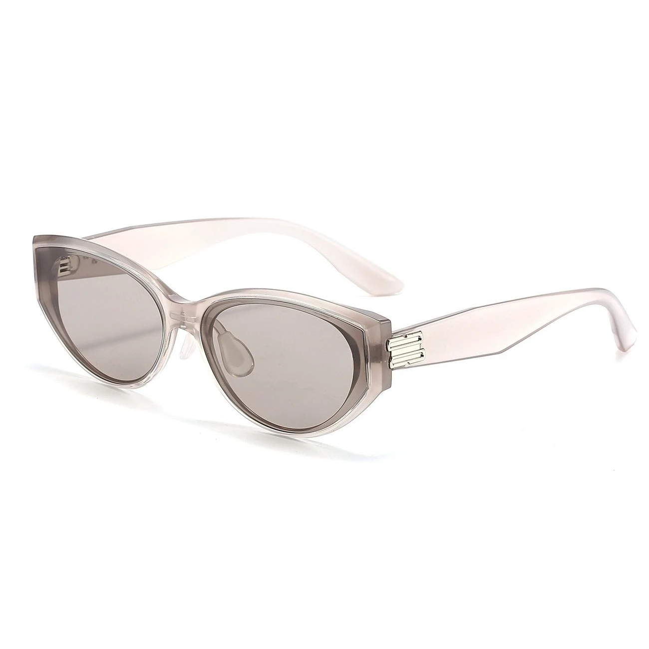 2026 New Vintage Small Frame Round Cat Eye Sunglasses Women Y2K Retro Hip Hop Streetwear UV400 Outdoor Photo Prop Shades