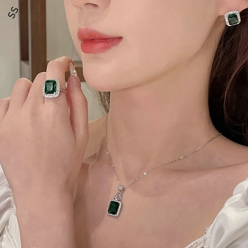 Evening Dresses Jewelry 3 Piece Sets Accessories for Women Simple but Elegant Necklace Earring Studs Open Ring with Green Gems