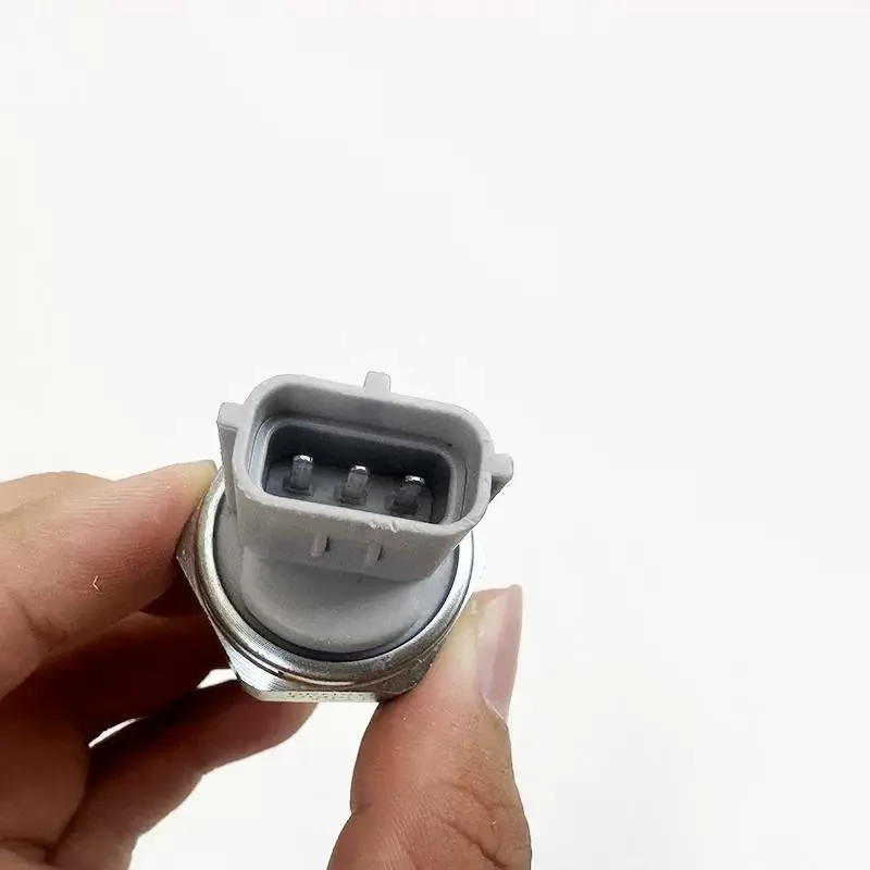 

499000-4441 Excavator Parts High Pressure Common Rail Sensor Fuel Pressure Sensor 499000-4441 Common Rail Sensor