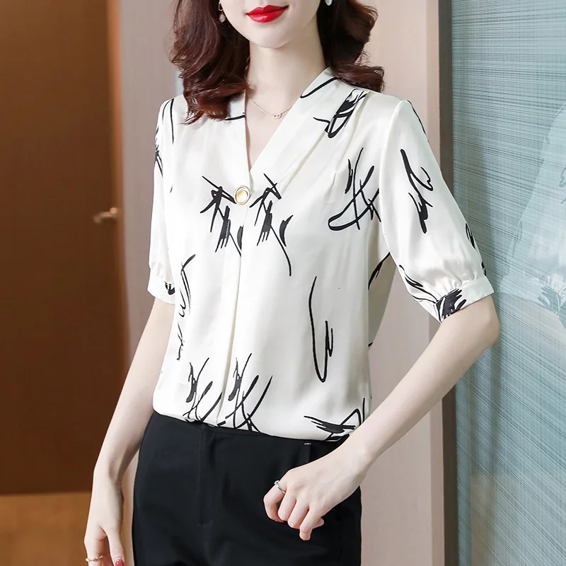 Summer Satin Women Shirt Print V-neck Vintage Blouse Women Fashion Silk Womens Tops and Blouses Casual Woman Elegant Top Shirts