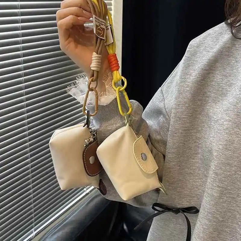 

Dumpling aped Cosmetic Pouch Portable Storage Bag for Keys And Earphones Women's Faion Accory Gift Hanging Ornament