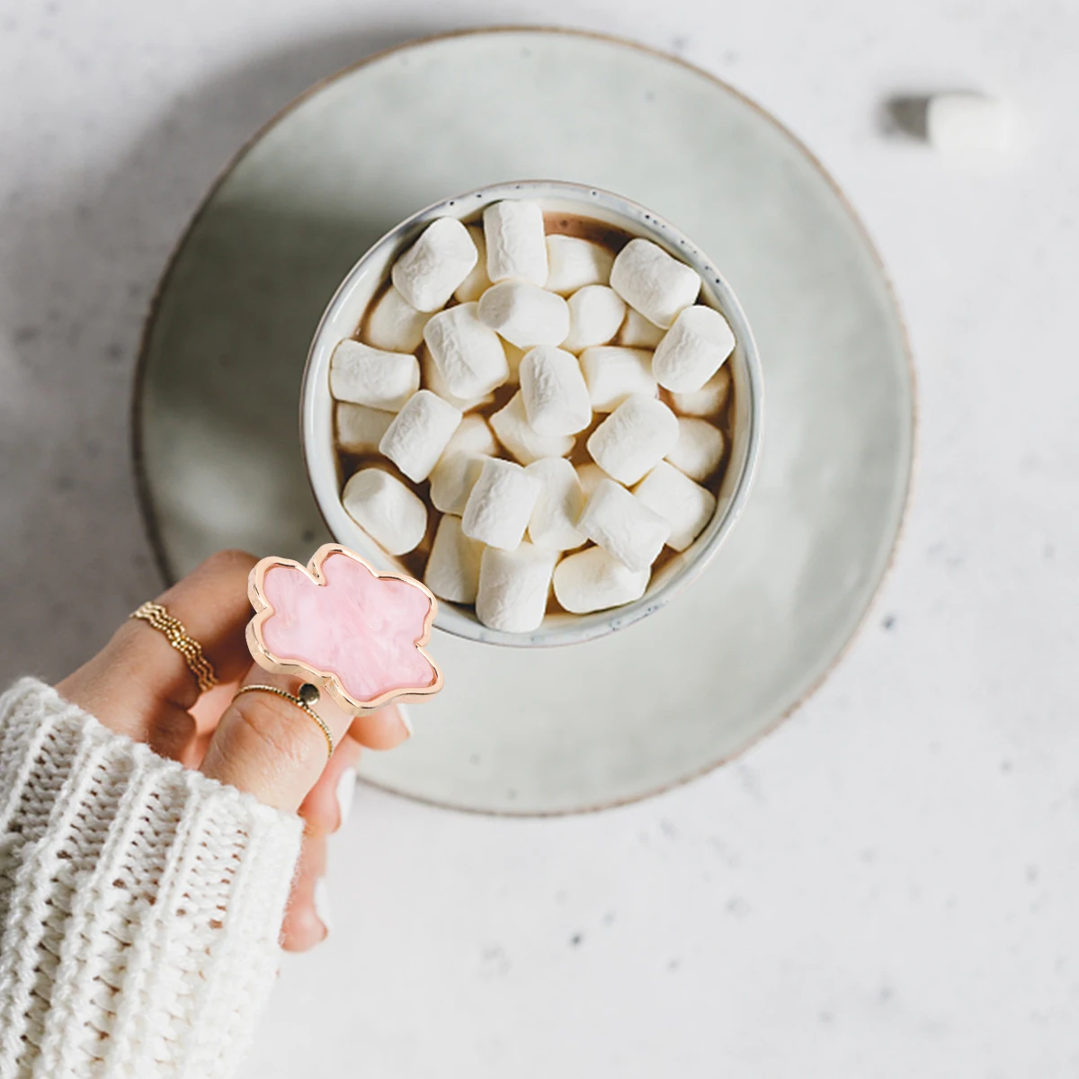 

2Pcs Nail Art Ring Palettes Resin Mini Finger Plate Mixing Color Palettes Portable Tools for Manicure Nail Craft Professionals