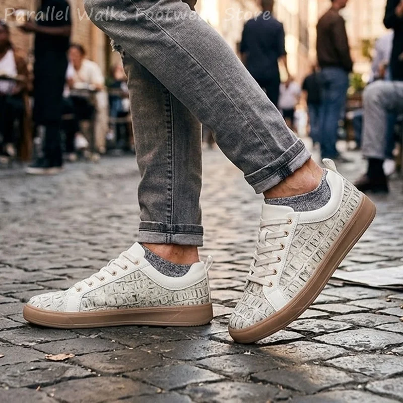 Mens Embossed Texture Casual Sneakers Lace Up Breathable Gum Sole Flat Walking Skateboard Shoes Luxury Design Footwear for Men