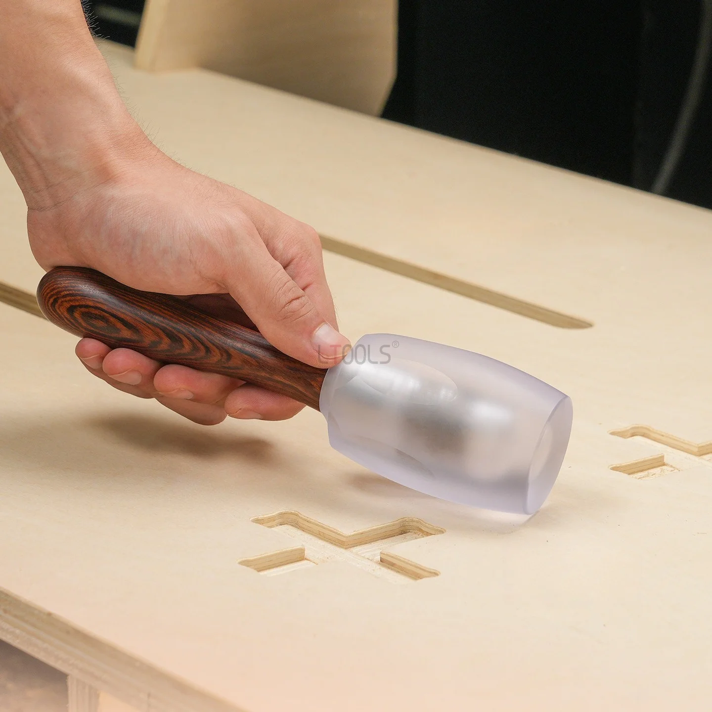 Mallet Wood Carving - Kratzfester Polycarbonat-Holzbearbeitungshammer Stoßdämpfender Schlägel für Massivholzmeißel