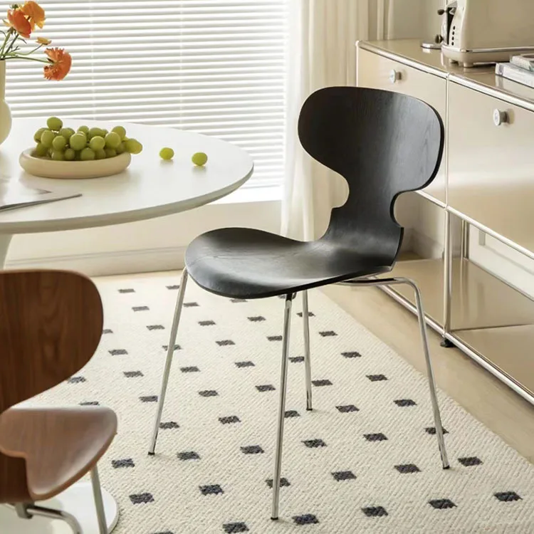 كرسي النمل الشمال بسيط كرسي الطعام في العصور الوسطى مصمم المنزل مطعم مقهى مسند الظهر