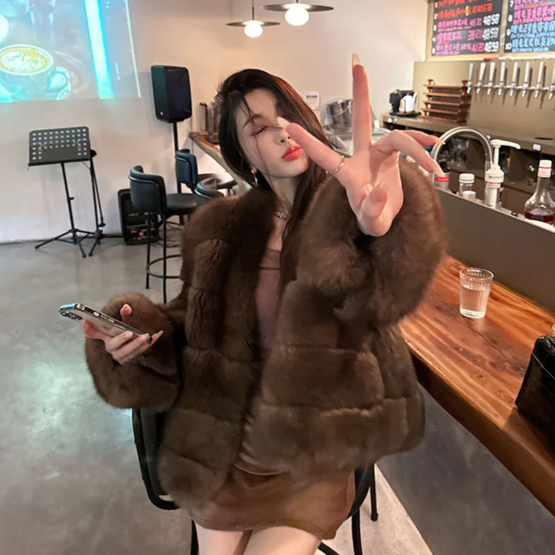 고품질 퍼 코트 솔리드 컬러 인조 밍크 퍼 여성 퍼 코트 2025 신상 겨울 두꺼운 분위기 레저 여성 퍼 코트 630