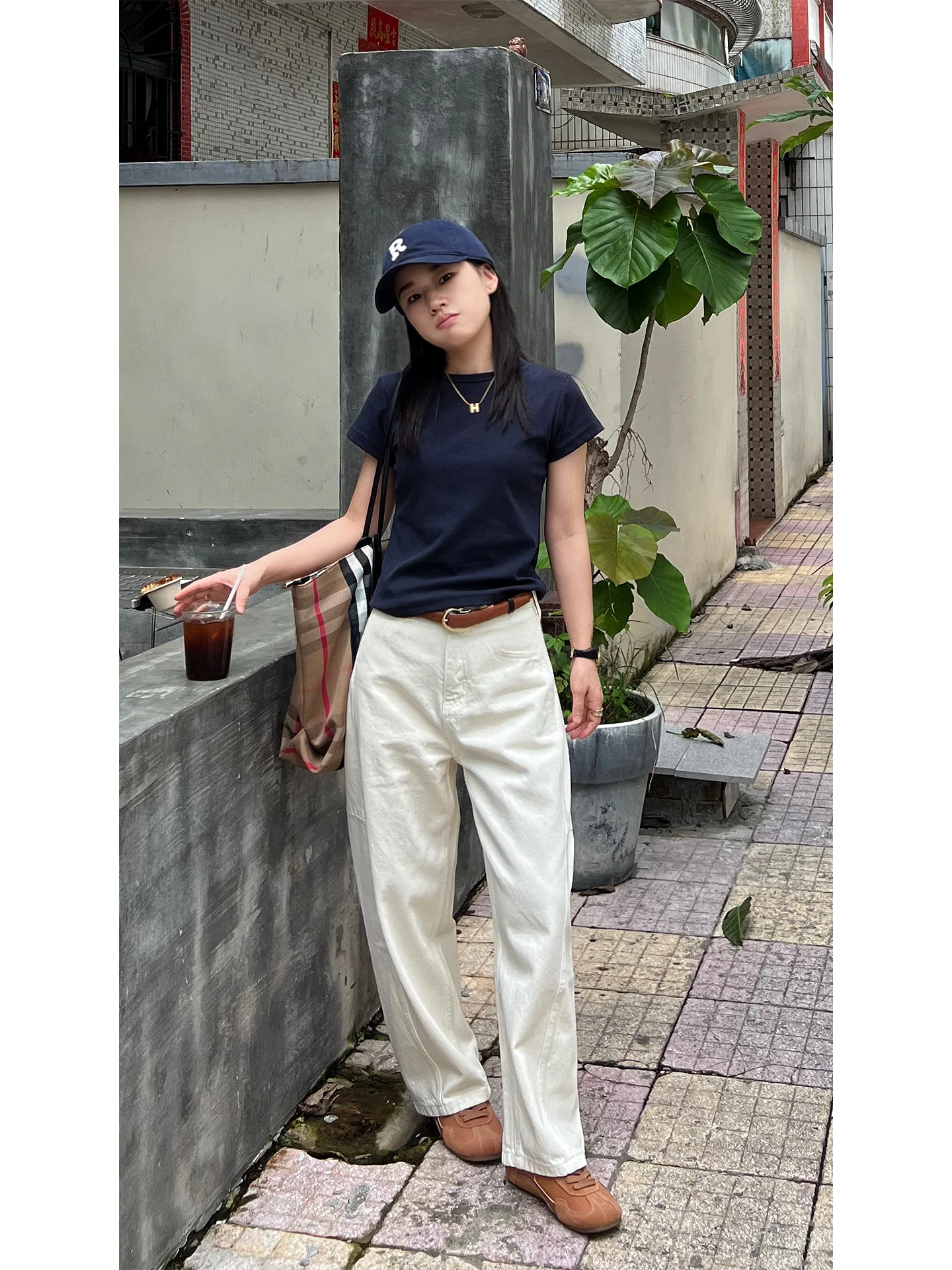 

Белые широкие джинсы на подкладке, женские универсальные брюки с высокой талией, маленькие размеры, повседневные хлопковые брюки на молнии...