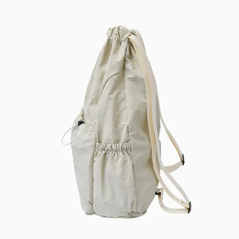 Modischer, leichter Rucksack mit Kordelzug, große Kapazität, faltbare Sporttasche für Schulbücher, Outdoor-Aktivitäten und Reisen. – Detail 9