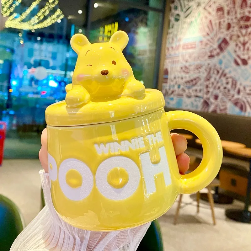 

Персонализированная керамика Диснея с крышкой, трехмерная мода, легкий роскошный мультфильм, чашка для воды Винни Пух, бытовая кружка