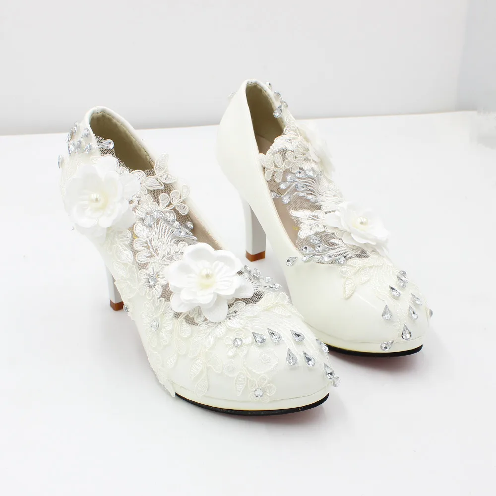 2022 New lace high-heel bridal shoes Three-dimensional flower decoration women\'s shoes large size white wedding shoes BH2206