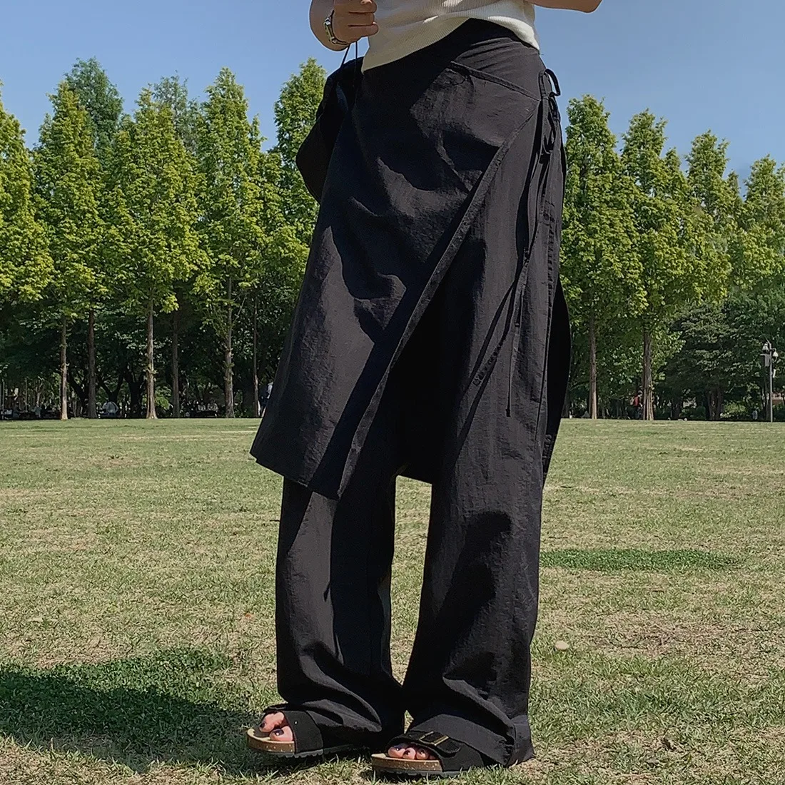 

SuperAen Fashion Design Retro Casual Lace-up Wide-leg Pants 2026 Spring New High Waist Black Full Length Skirt Pants