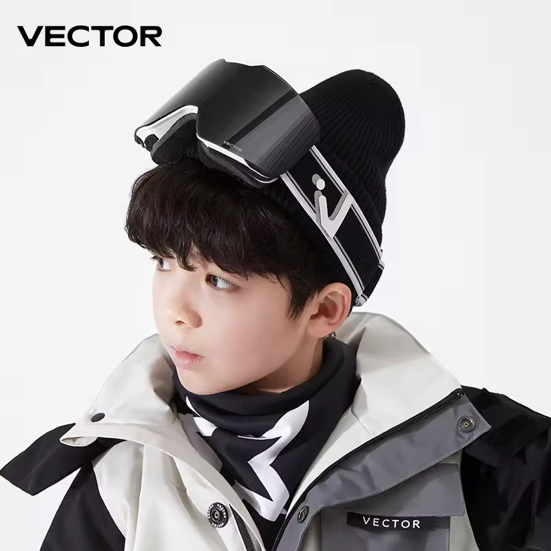 גוגס VECTOR לילדים עם הגנת UV400 וציפוי נגד אדים (כולל נרתיק אחסון)