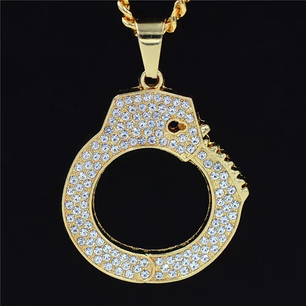 

Handcuffs Alloy Gold Color necklace Car Pendant Hanging Car Interior Decoration Rear View Mirror Accessories For Car Ornament