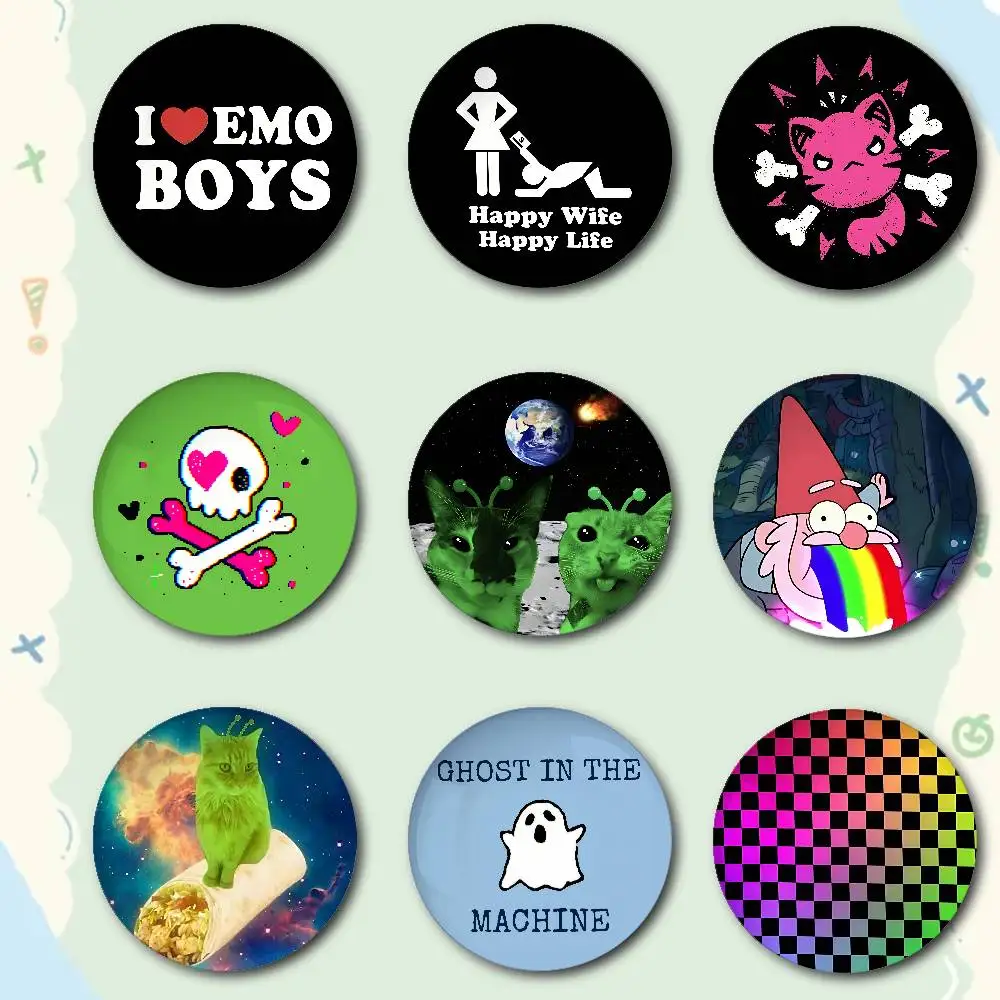 I Love Emo Boys Premium Tinplate Round Lapel Pins: Cute Badge Brooches For Shoulder Bag Accessories, Souvenir Gifts