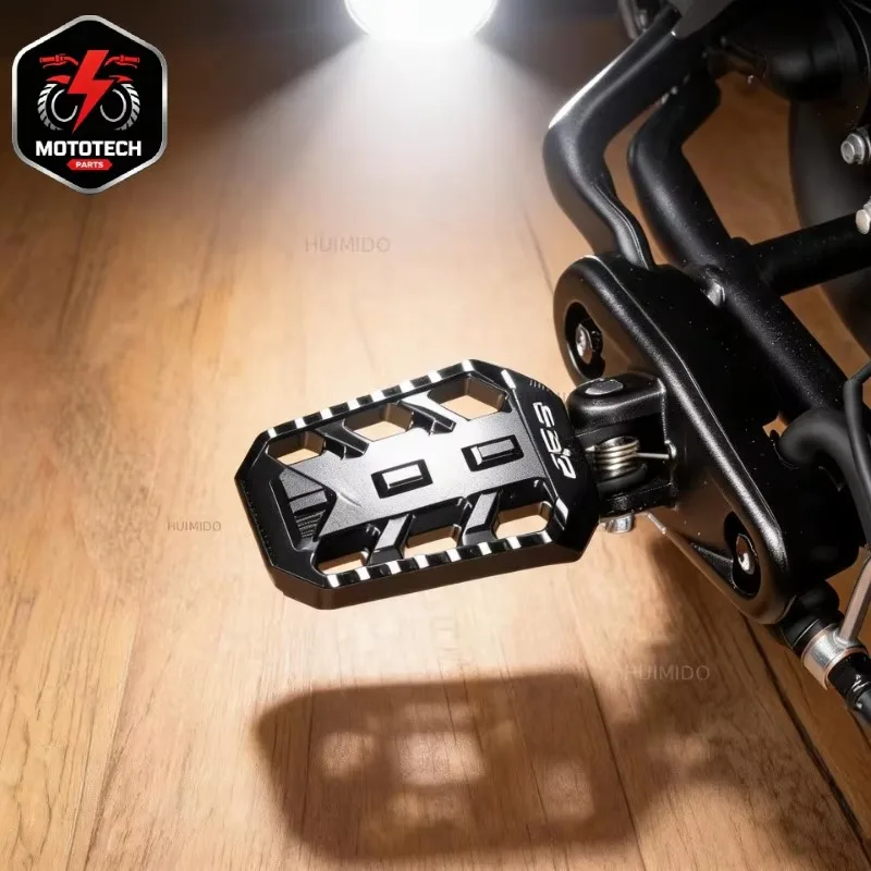 Applicable to Spring Breeze 450CLC modified front pedal enlarged pad widened aluminum alloy footrest pedal anti-skid pedal