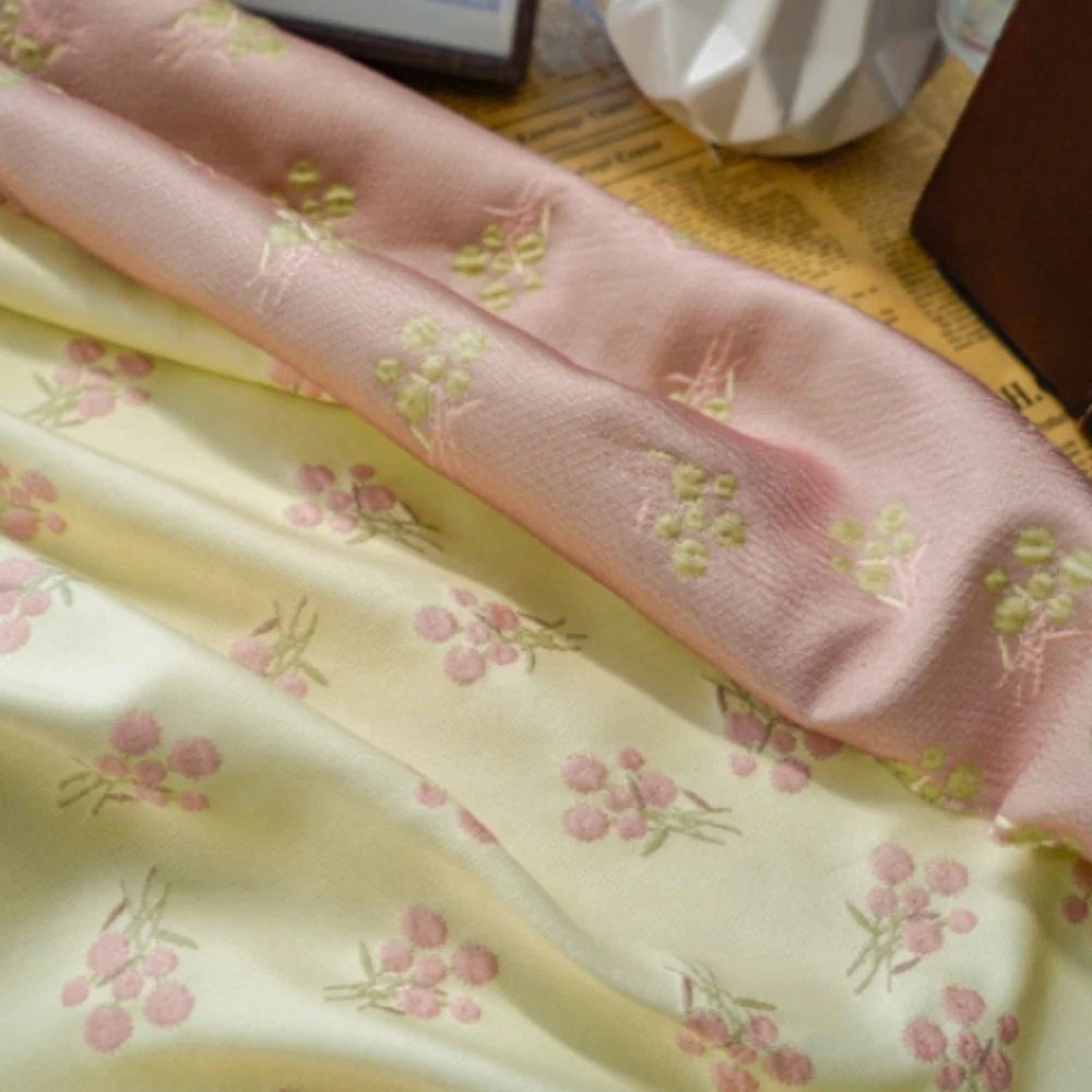 

Yarn-dyed Jacquard Fabric Spring Autumn Cream Yellow Pink Floret Women's Dress Shirt Bouquet Decorative Cloth Sew by the Meter