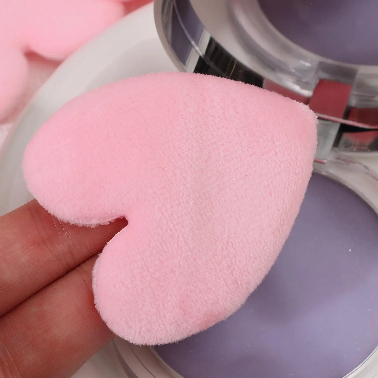 พัฟแป้งสามเหลี่ยม 10 ชิ้น/ชุด อุปกรณ์แต่งหน้าเนื้อนุ่ม พัฟฟองน้ำเนียนนุ่มสำหรับแป้งฝุ่น พัฟกำมะหยี่แบบใช้ซ้ำได้ ฟองน้ำแต่งหน้าสำหรับเครื่องสำอาง