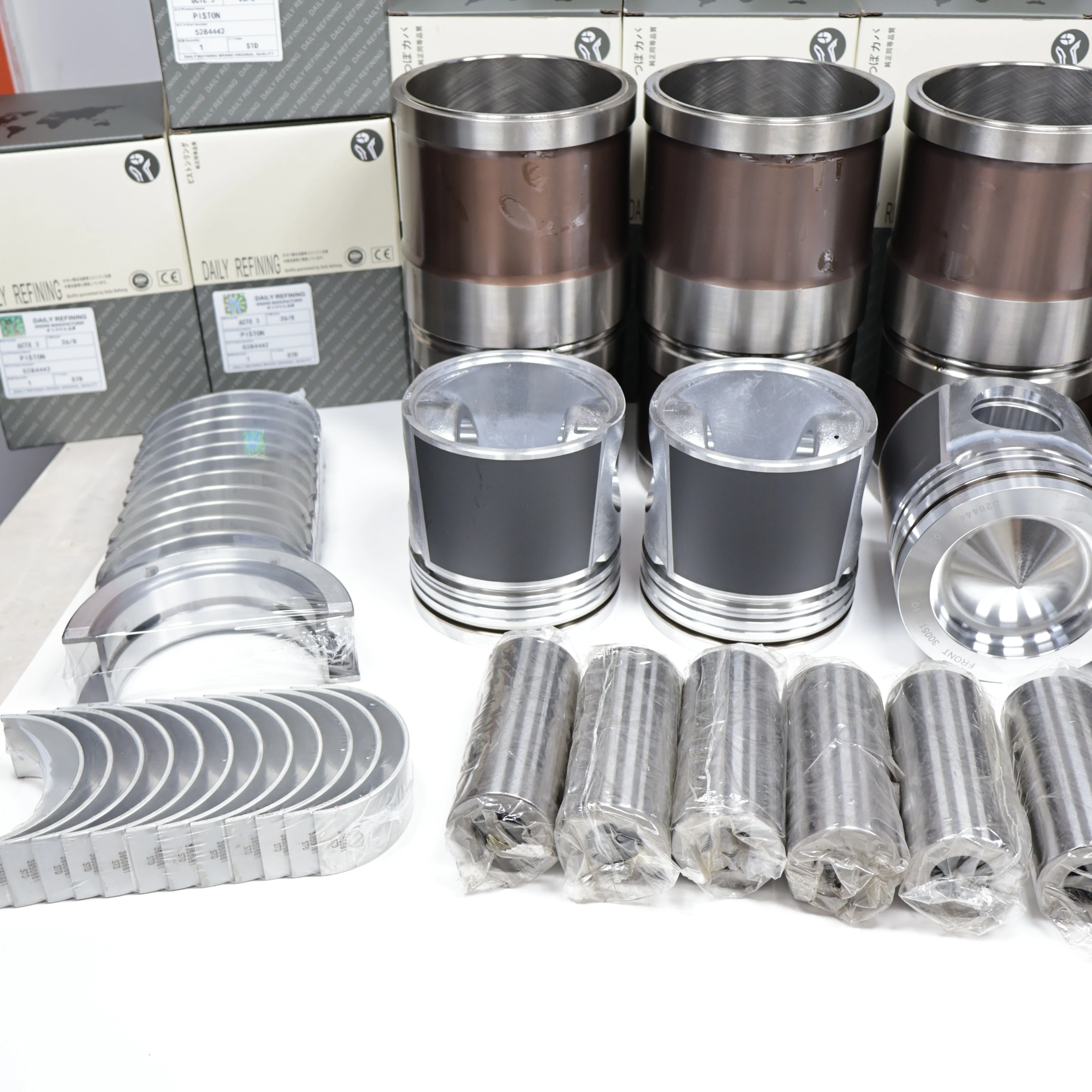 QSC ISC QSC8.3 6CT 6CT8.3 5284442 SAA6d114e-3 Rebuild Kit Piston Cylinder Liner Piston Ring Gasket Kit for Cummins Engine Parts
