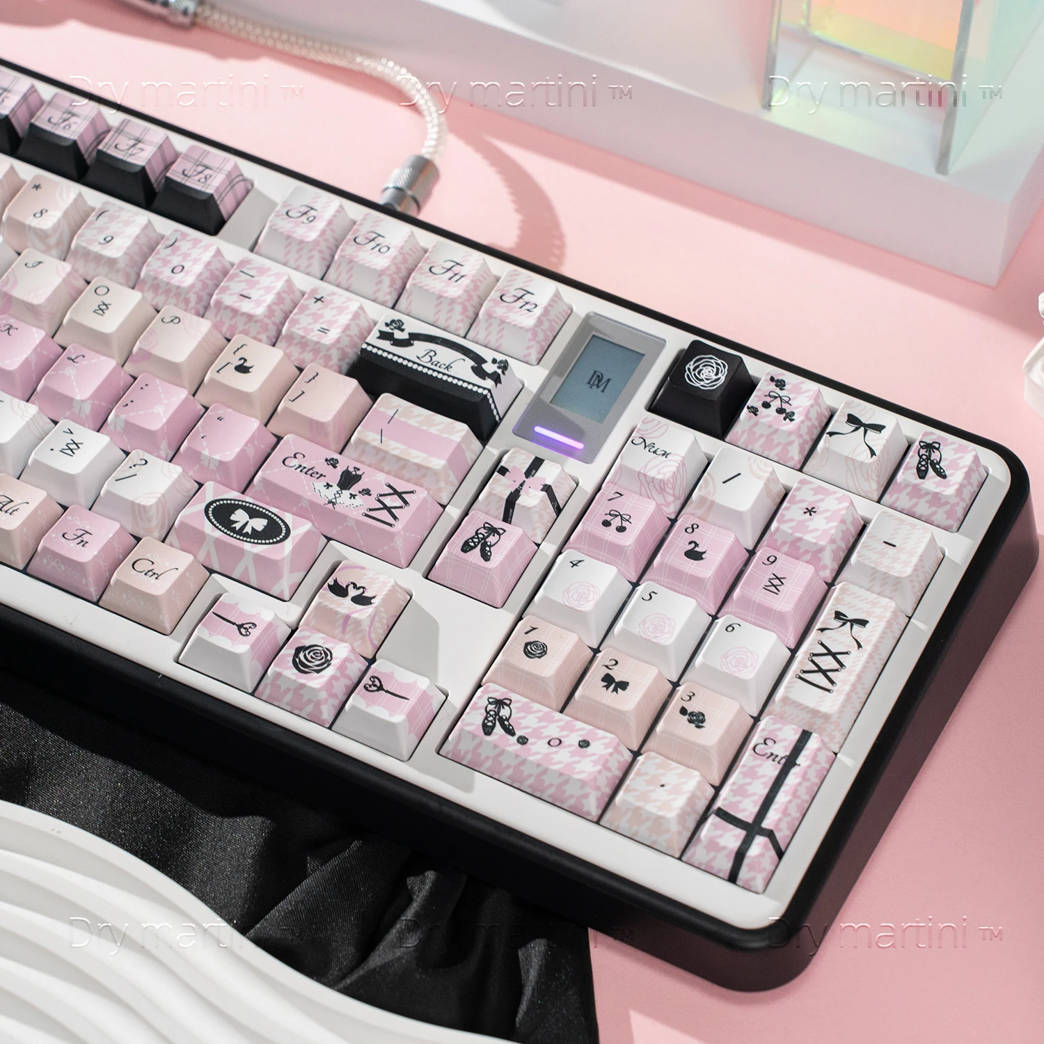 Black Swan Theme Keycap Set Gift 130 Keys PBT Cute Personalized Keyboard Cap Chreey/MO Profile Key Cap for Mechanical Keyboard