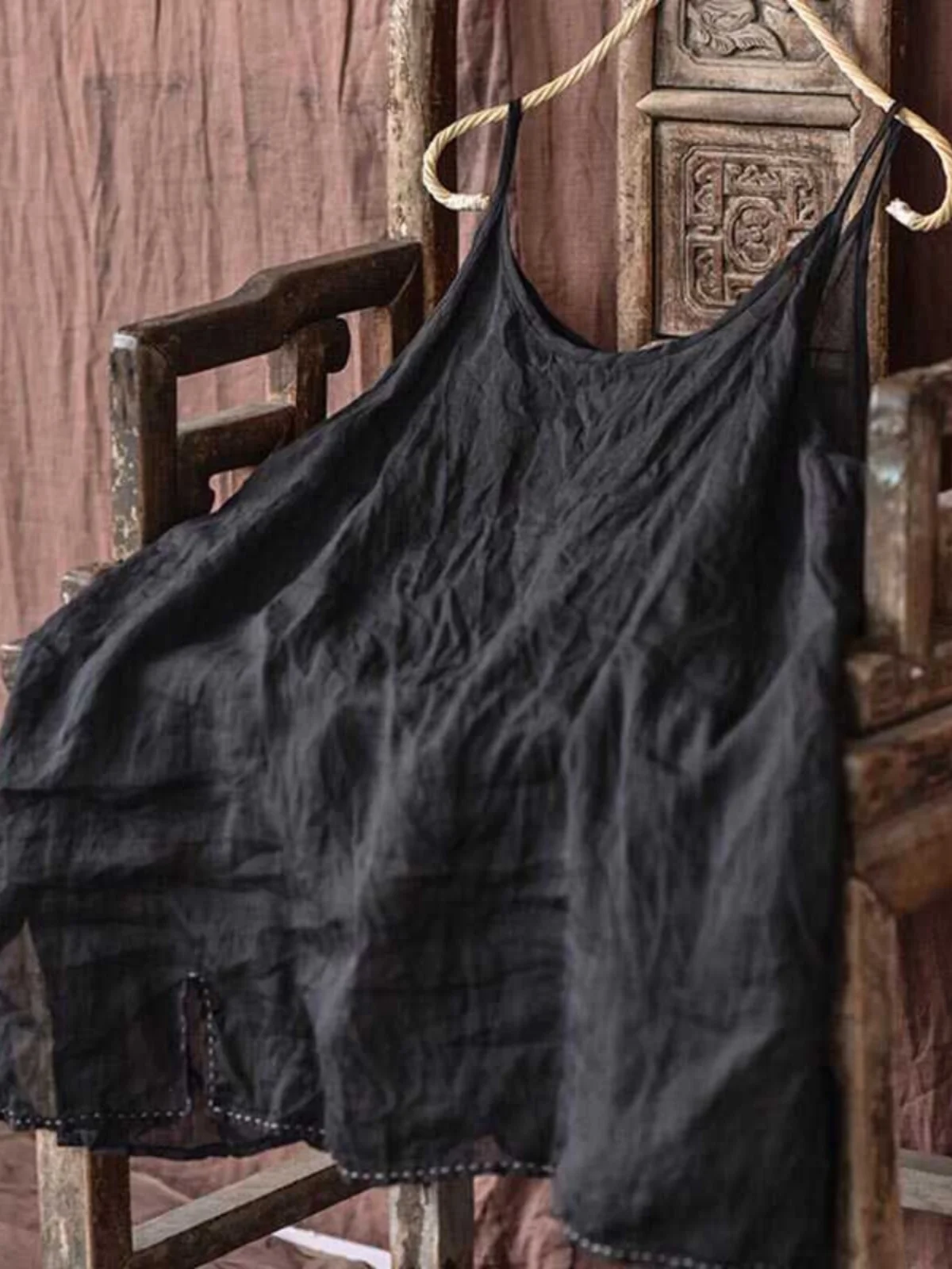 เสื้อกล้ามผ้าฝ้ายลินินทรงหลวมแบบไม่สมมาตรสำหรับผู้หญิง แบรนด์เนม แฟชั่นลำลองฤดูร้อน สวมใส่สบาย ระบายอากาศได้ดี