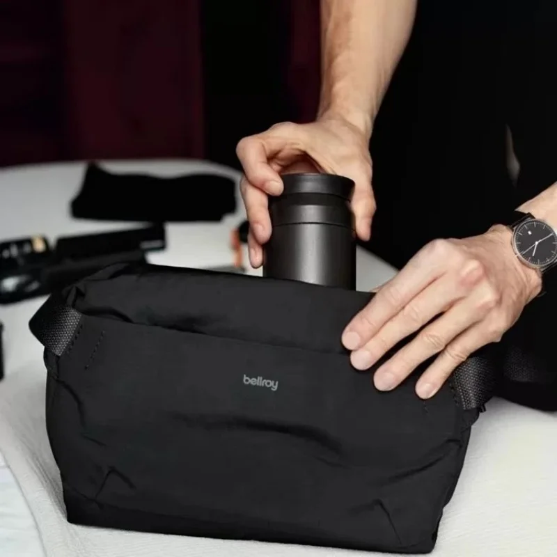 Mochila Sling Venture 9L em Nylon Resistente à Água, Funcional para Esportes ao Ar Livre, Design Durável