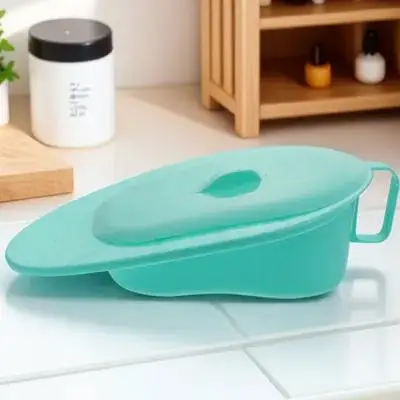 

1pc Portable Bedpan With Lid Lightweight Plastic Bed Pan For Elderly Patient Nursing Bedridden Men Women Odor Proof Foldable