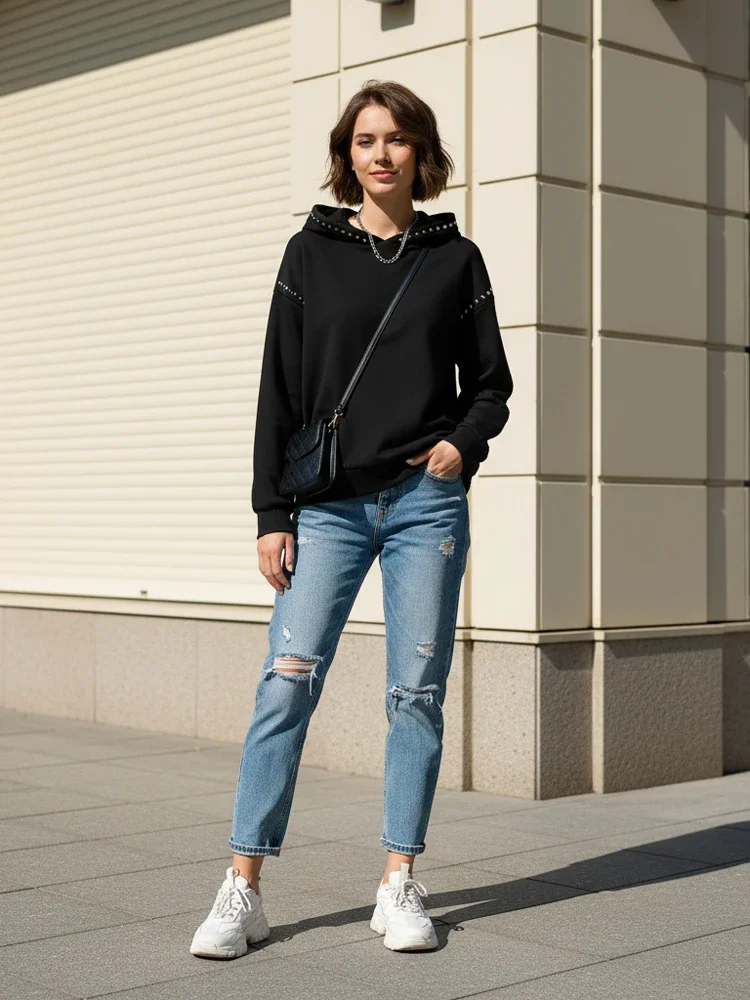 

Black Beaded Hooded Sweat Shirt Women Casual Solid Color Long-sleeved Loose Cropped Hoodie 2026 Lady Daily Office Outfit