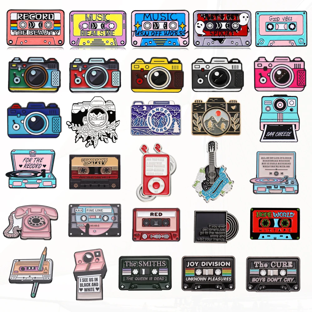 CD Landscape Camera Walkman Guitar Record Phone 90's Retro Badge Punk Lapel Brooch Jewelry Gift Creative Metal Pin Music Rock