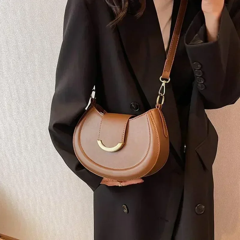 2025-designer-axila-ombro-sacos-laterais-para-mulheres-tendencia-de-couro-pequenas-axilas-crossbody-bolsas-e-bolsas-sacos-para-mulher